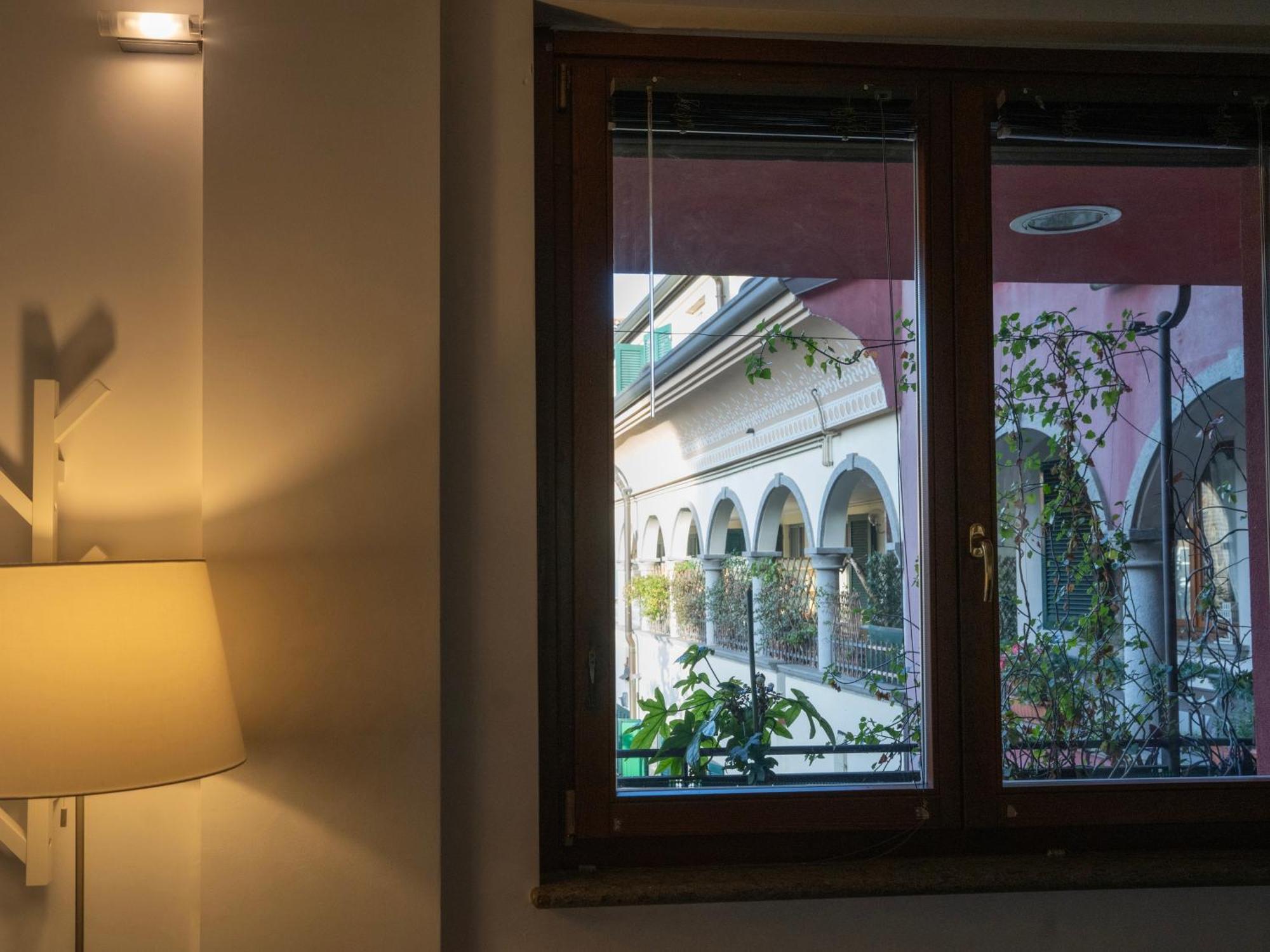 Bastia Rm Scalo Romana Prada Bocconi Ieo Ied Forum Assago Duomo15Min Milan Bagian luar foto